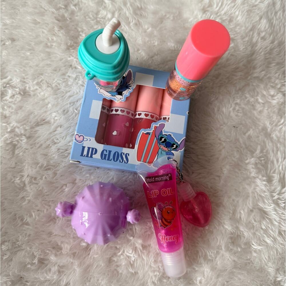 “8-PC Lip Gloss + Lip Balm Bundle”